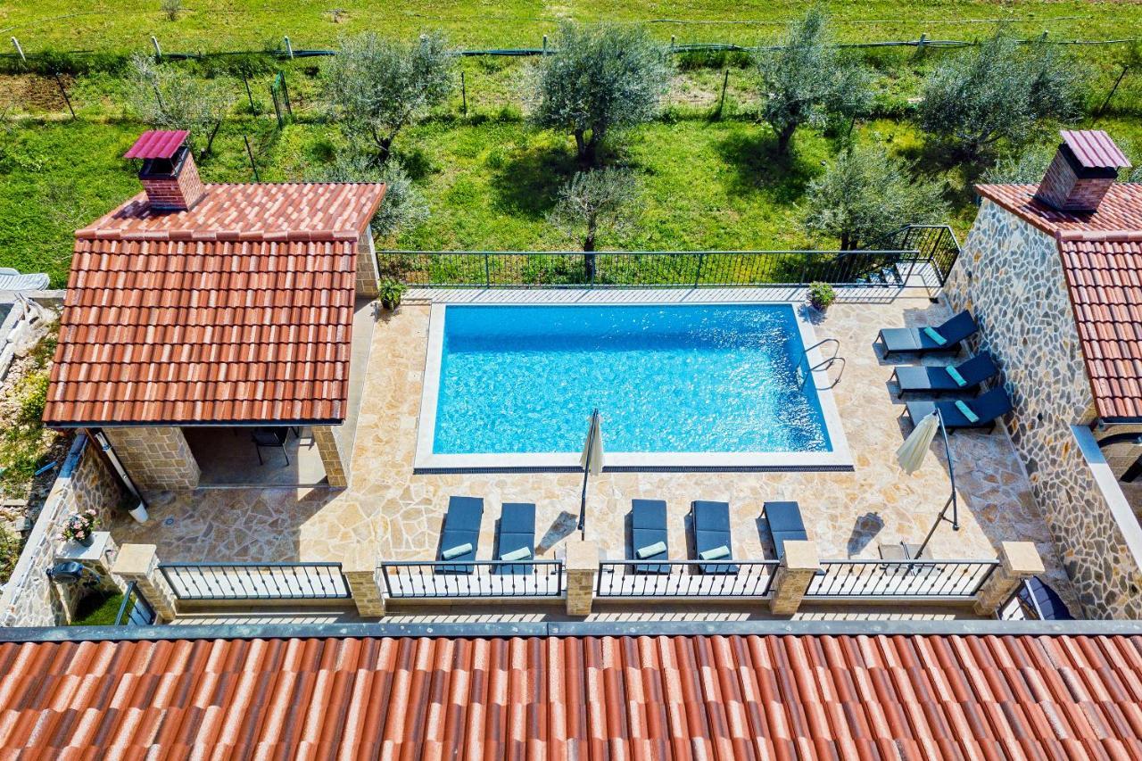 Luxury Stone Villa With Pool - Brisevo Zewnętrze zdjęcie
