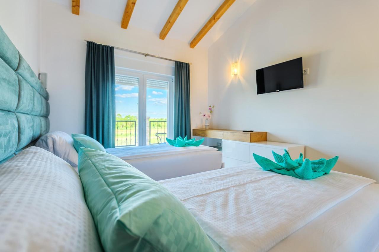Luxury Stone Villa With Pool - Brisevo Zewnętrze zdjęcie