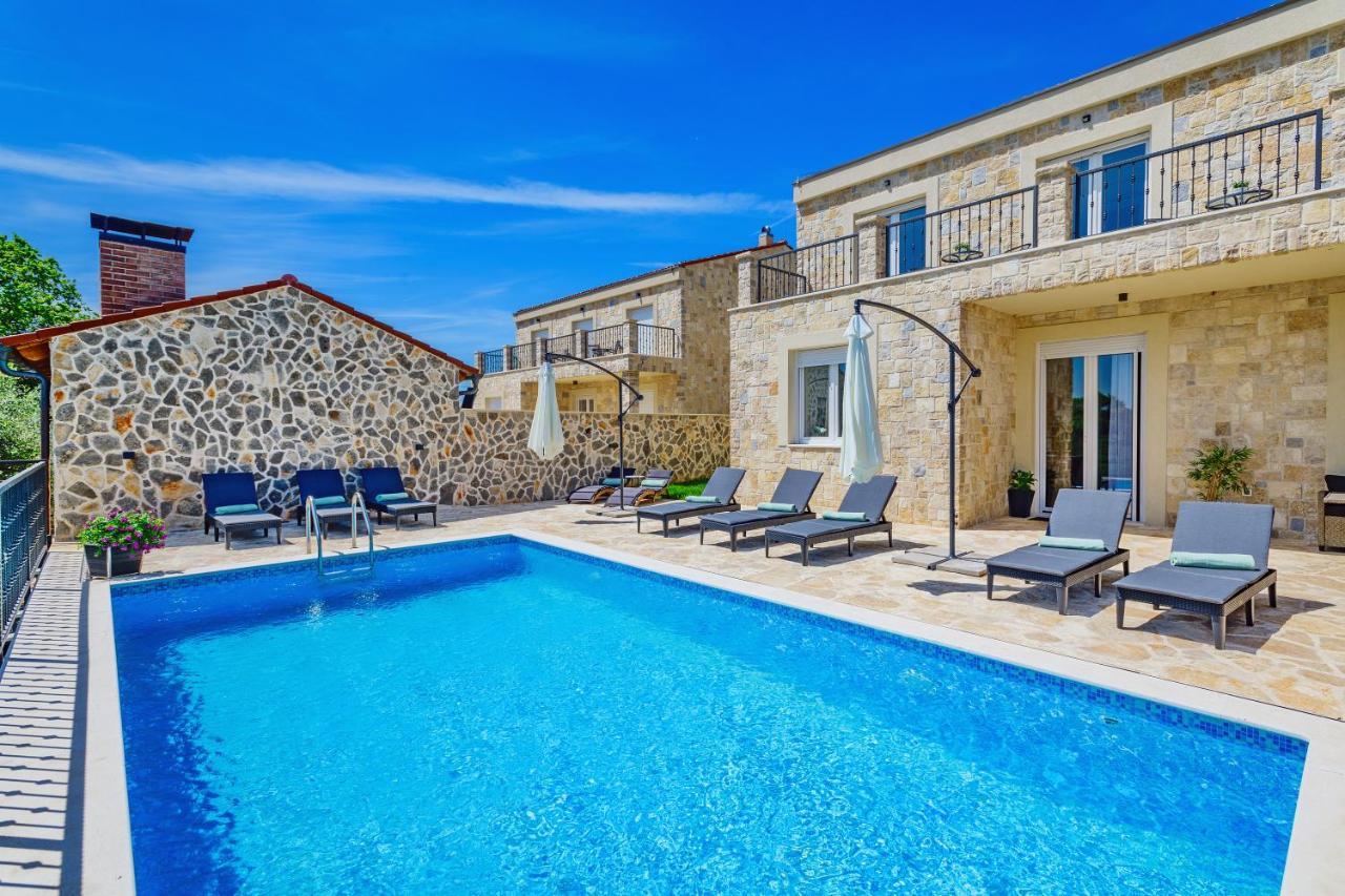 Luxury Stone Villa With Pool - Brisevo Zewnętrze zdjęcie